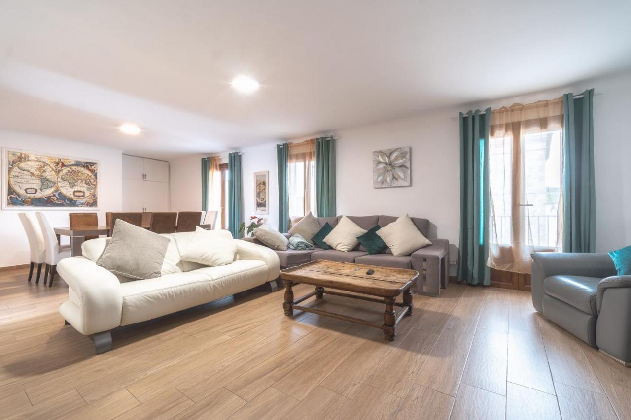 Newly Renovated Large Villa With Garden Castello  D'Empuries Dış mekan fotoğraf
